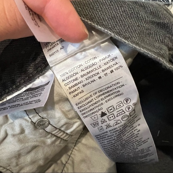 NWT Levis 501 Original Denim Shorts - Picture 9 of 12